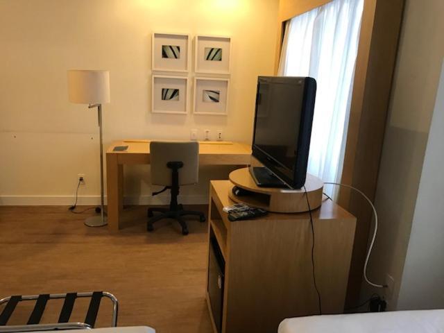 Flat Nobile Congonhas Em Frente Ao Aeroporto - H614 Hotel São Paulo Ngoại thất bức ảnh